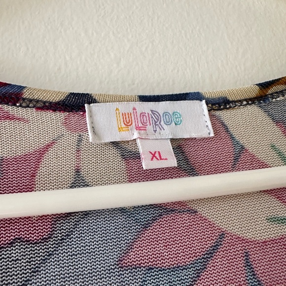 LuLaRoe bright floral “Sarah” duster - Picture 5 of 5